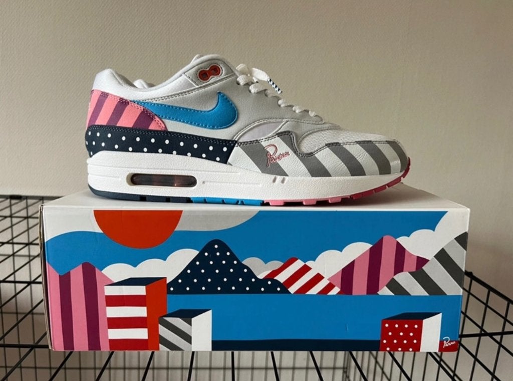 Nike Air Max 1 x Parra 'Amsterdam' (44,5), Kleding | Heren, Schoenen, Overige kleuren, Verzenden, Nike, Sneakers of Gympen