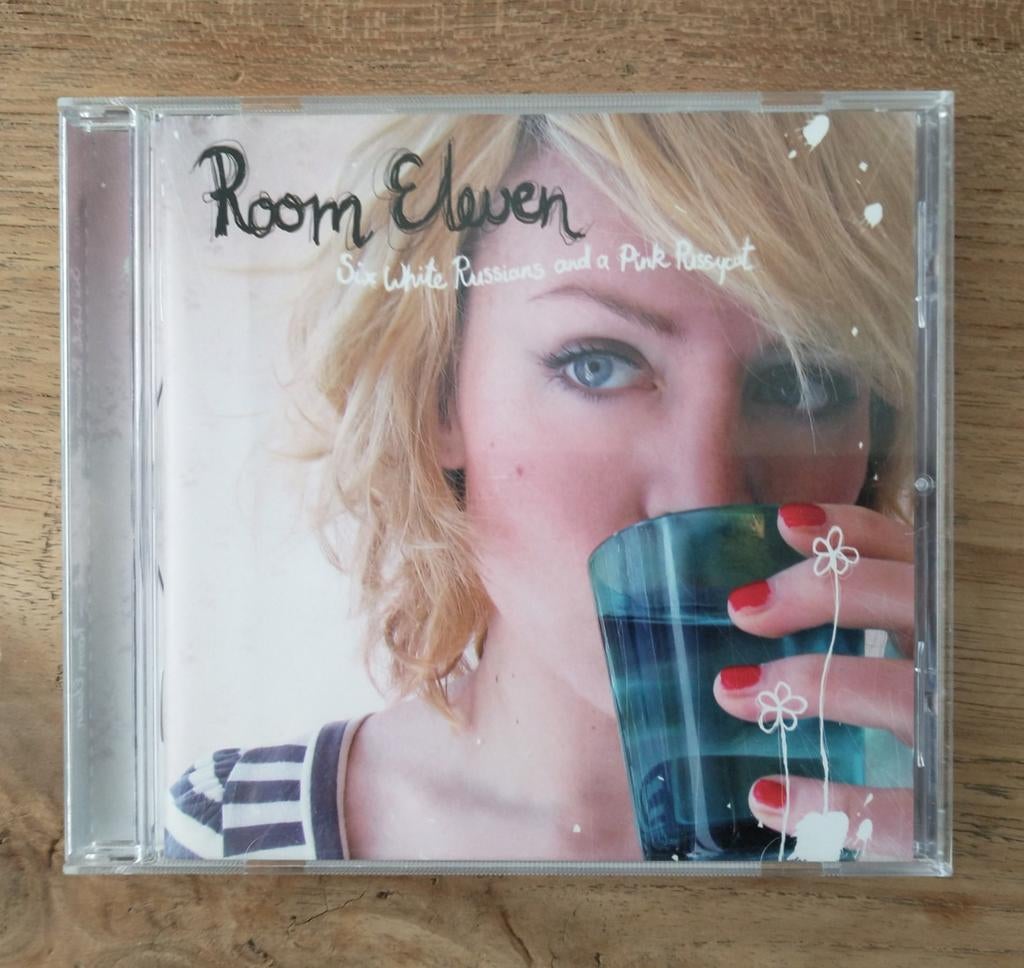 Room Eleven - Six white Russians and a pink Pussycat, Ophalen of Verzenden, Gebruikt