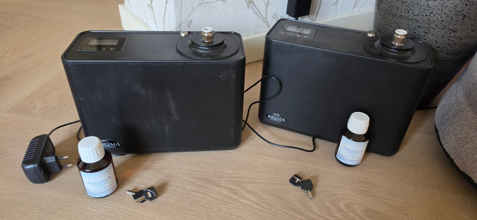 2x Aroma Diffusers voor Winkel/Kantoor - Compleet, Ophalen of Verzenden, Gebruikt
