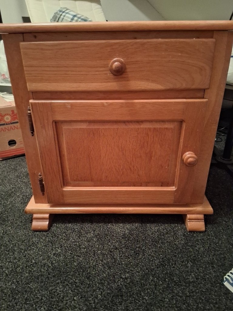 eiken nachtkastje, Ophalen, Minder dan 45 cm, 55 tot 70 cm