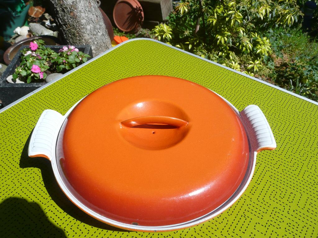 Vintage gietijzer 3-vaks pannetje, Ophalen of Verzenden, Gebruikt, Gietijzer, Koekenpan of Braadpan