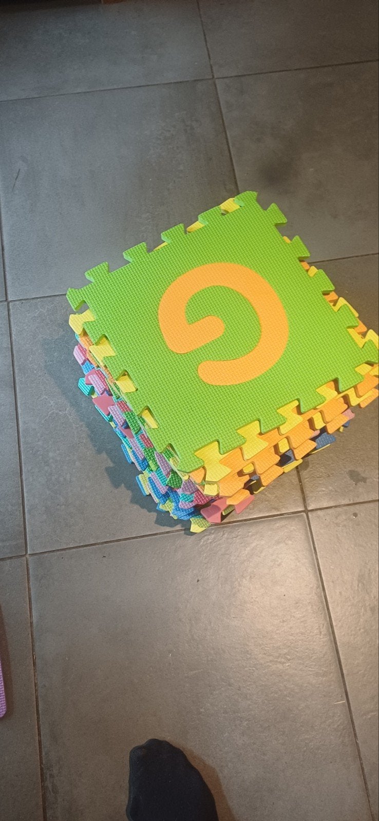 puzzel vloertegels, Ophalen, Zo goed als nieuw