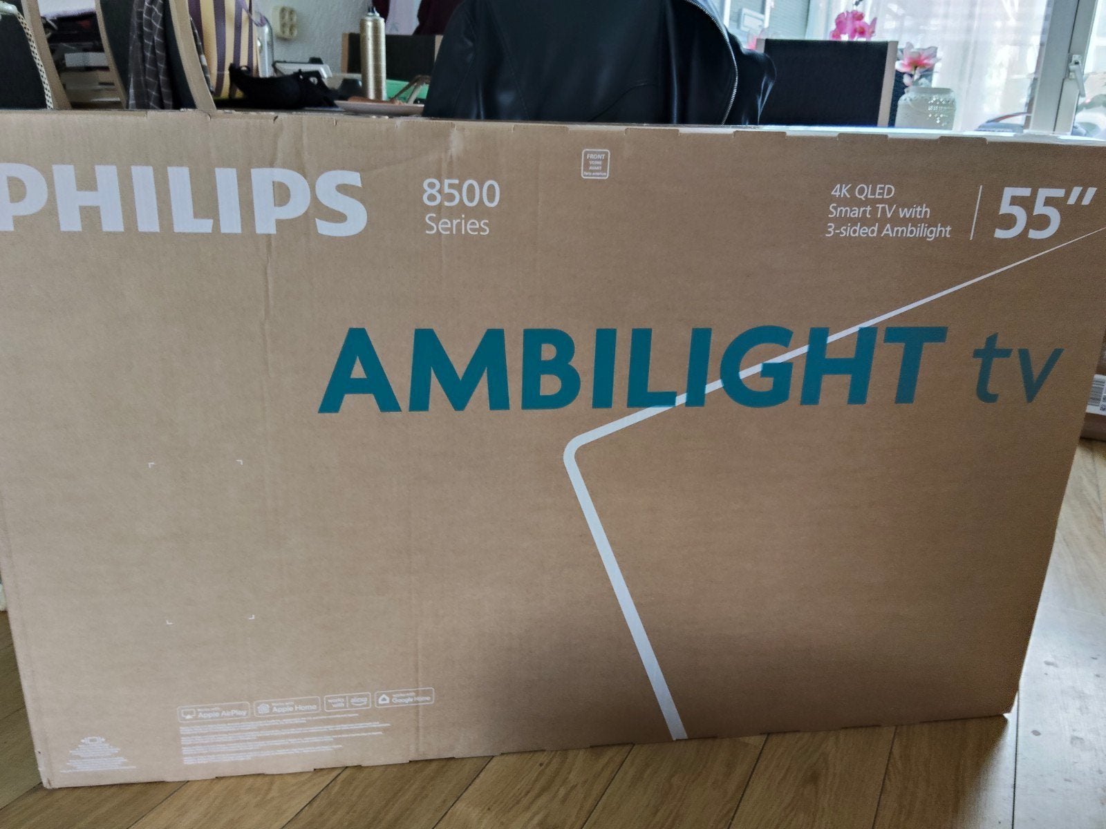 Nieuwe Philips Ambilight 55 inch 4K QLED Smart TV