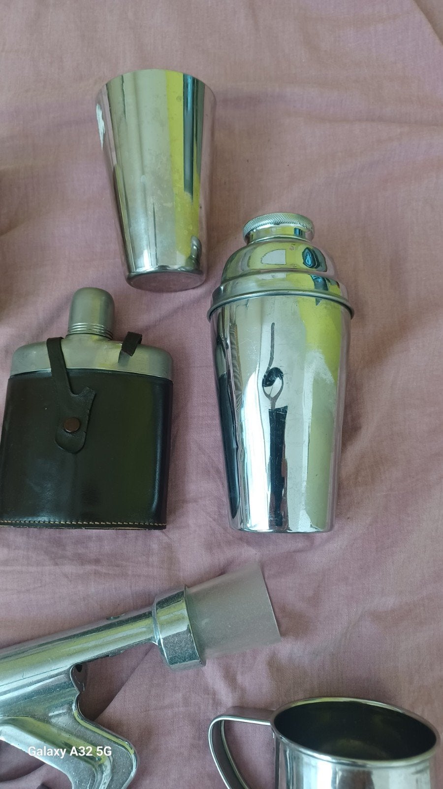 Vintage Bar Set: Shaker, Flessen, Kurkentrekker & Bekers, Ophalen of Verzenden