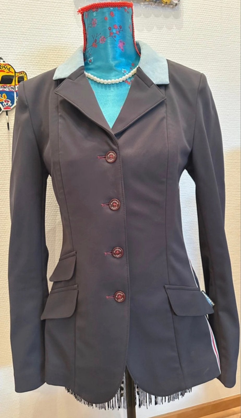 Manfredi Show Jacket Wedstrijdjasje, Verzenden, Zo goed als nieuw, Springen