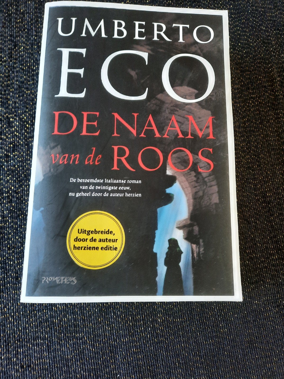 De Naam van de Roos - Umberto Eco (paperback), Ophalen of Verzenden, Zo goed als nieuw