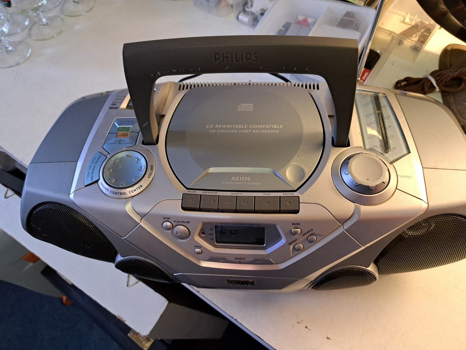 Philips Boombox met CD-speler - Speelt, heeft aandacht nodig, Ophalen of Verzenden, Gebruikt, Radio, Met cd-speler