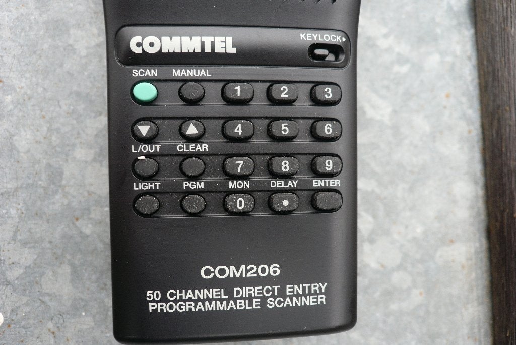 Scanner commtel-com206, Ophalen, Zo goed als nieuw, 30 tot 200 kanalen, Draagbaar