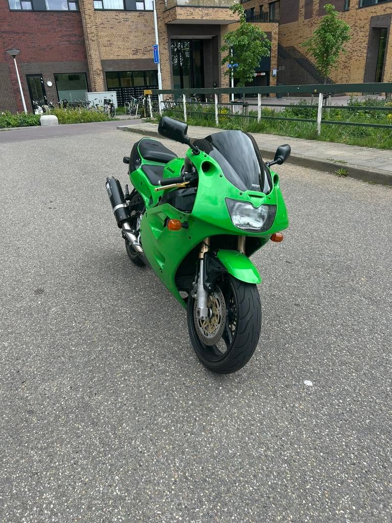 Kawasaki ZXR 400 A2, Motoren, 4 cilinders, Super Sport, Particulier, Minimaal motorrijbewijs A2