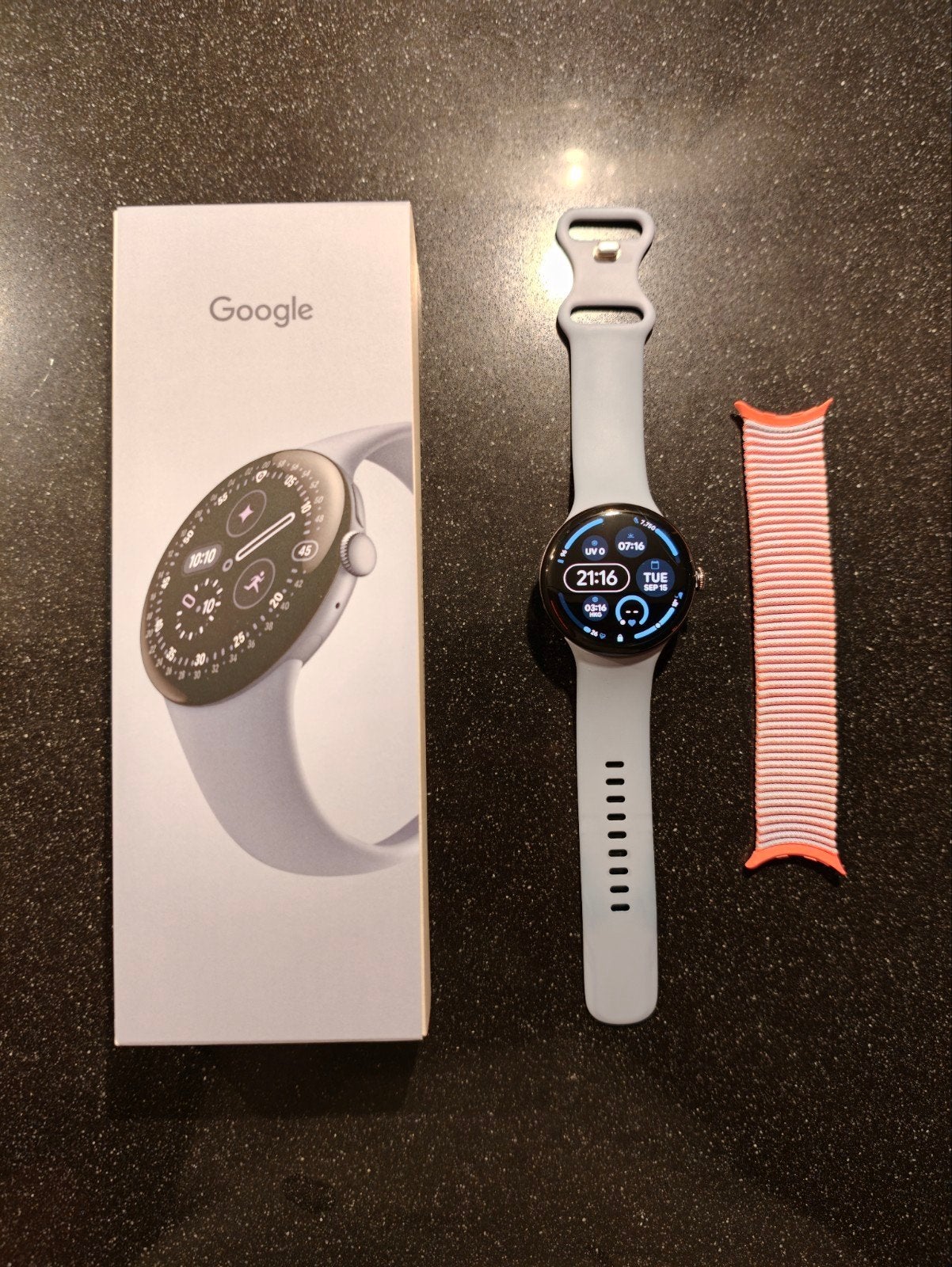 Google Pixel Watch 4 45mm, Ophalen of Verzenden, Conditie, Waterdicht, Grijs
