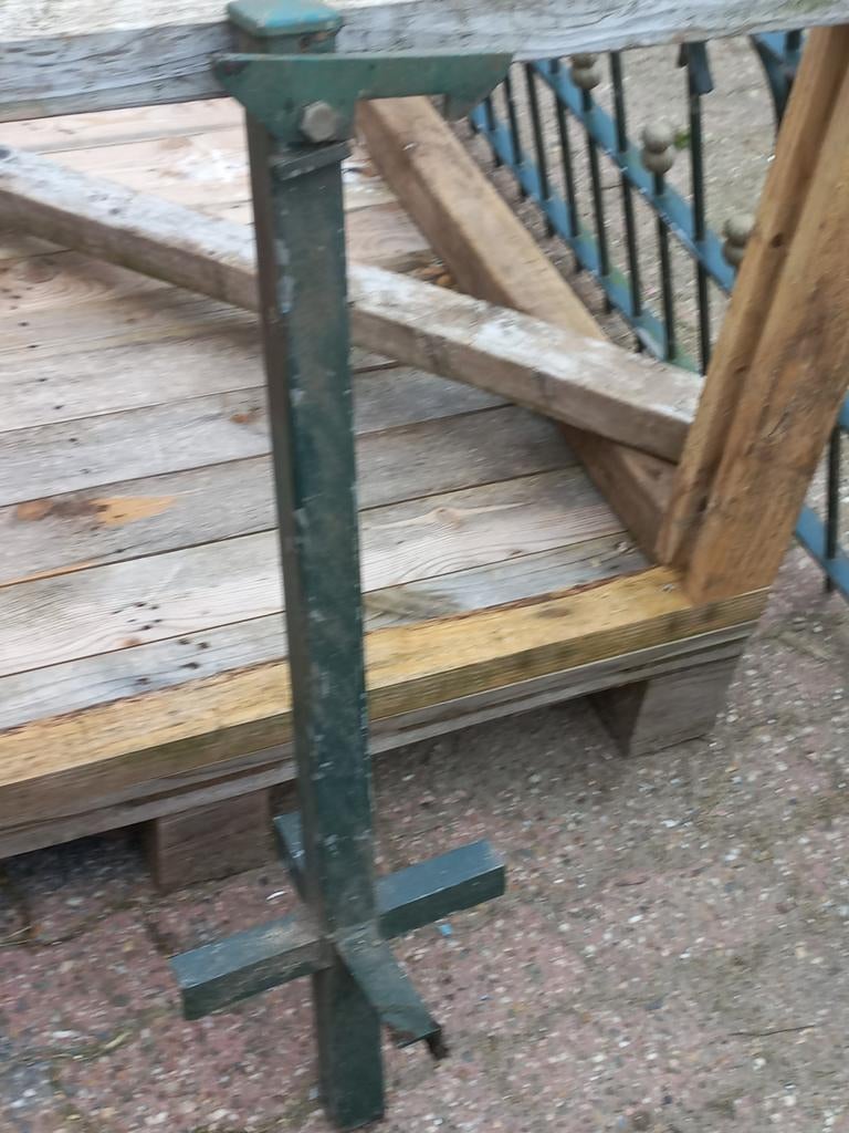 Stang voor poort sierhek, Ophalen of Verzenden, Nieuw, IJzer, Tuinhek