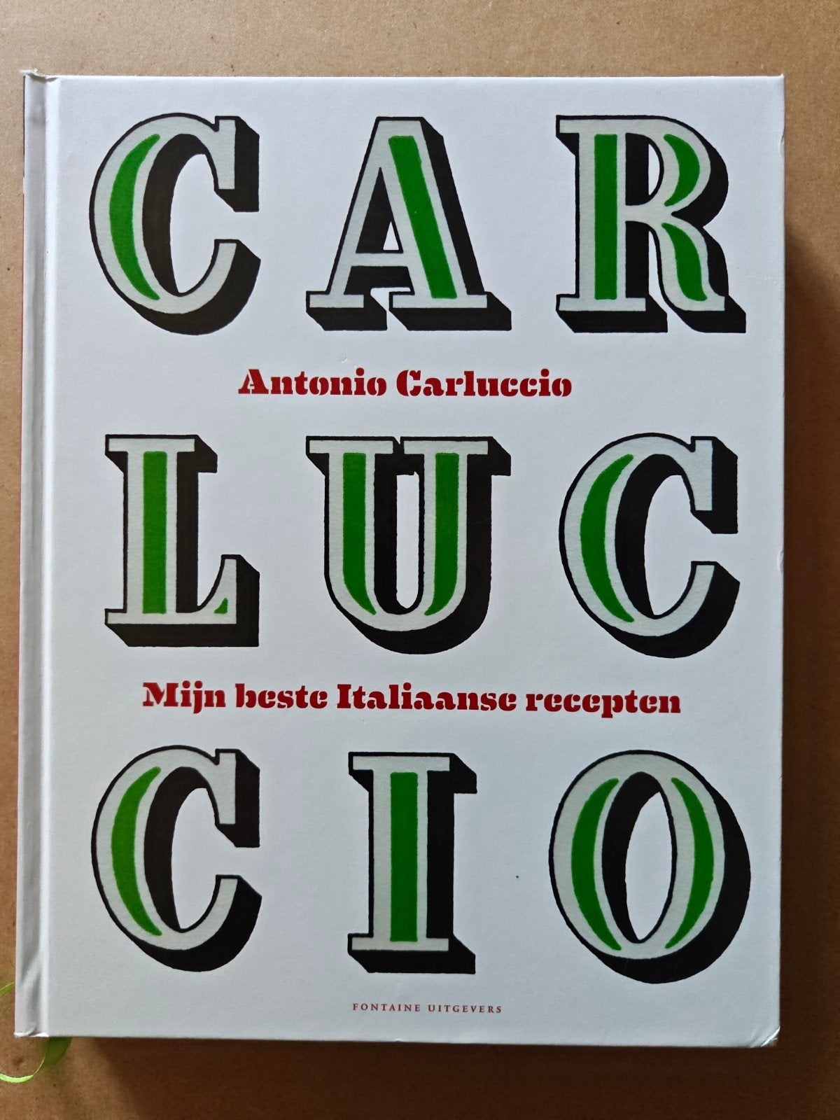 Carluccio: Mijn beste Italiaanse recepten - Kookboek, Boeken, Italië, Hoofdgerechten, Ophalen of Verzenden, Zo goed als nieuw
