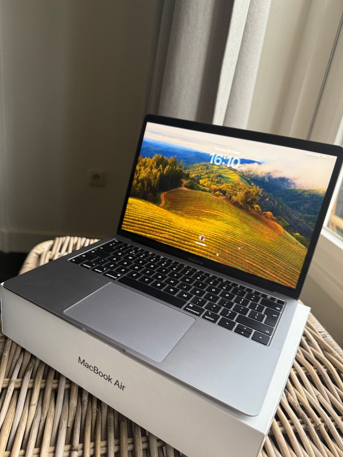 Apple MacBook Air 13-inch (2019) - Zo goed als nieuw, Computers en Software, Apple Macbooks, Ophalen, Qwerty, 8 GB, 13 inch