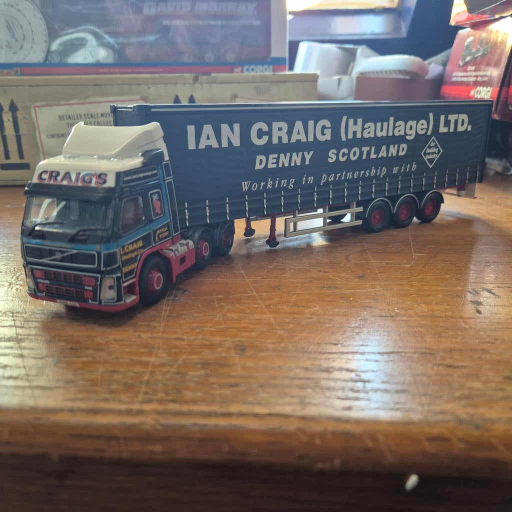 Corgi Volvo FM Globetrotter Ian Craig Haulage Ltd., Ophalen of Verzenden, Zo goed als nieuw, Bus of Vrachtwagen, Corgi