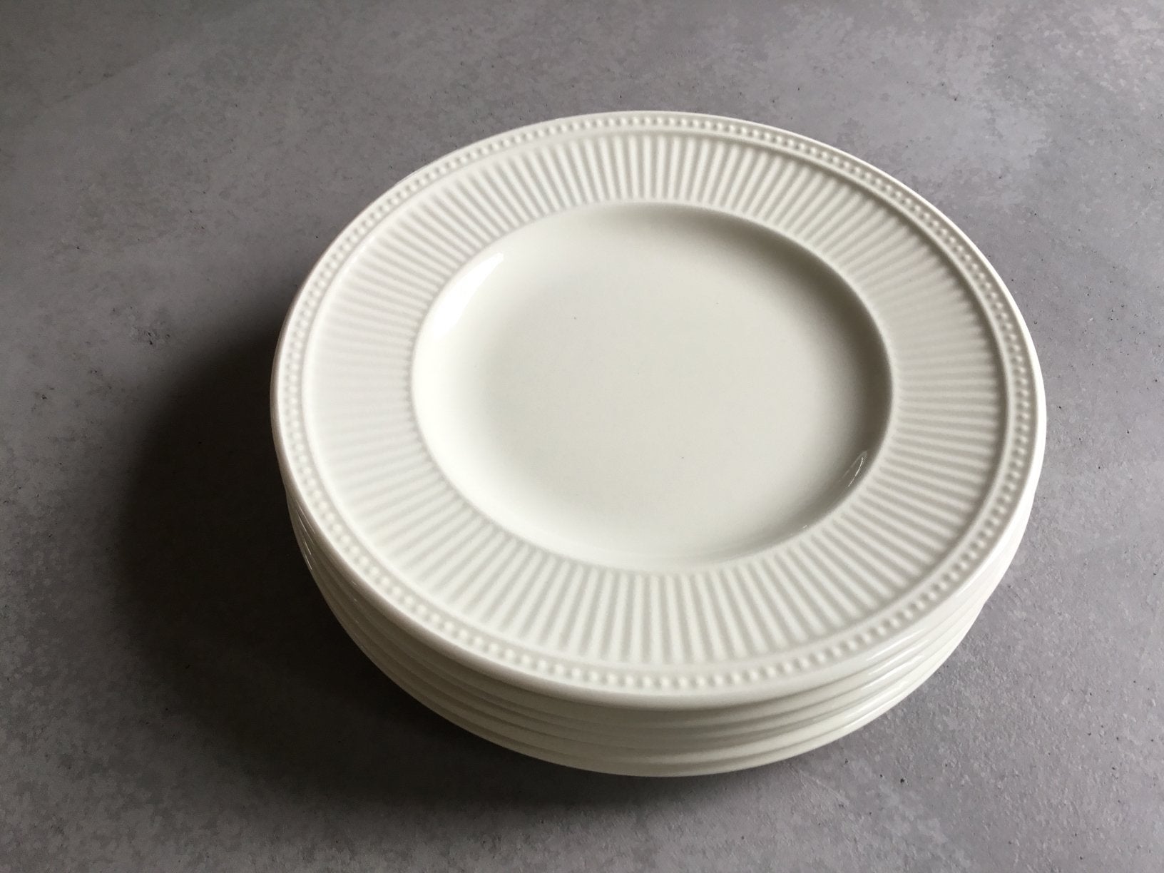 Wedgwood Windsor gebaksschotels 6x - perfecte staat, Huis en Inrichting, Keuken | Servies, Klassiek, Nieuw, Ophalen of Verzenden