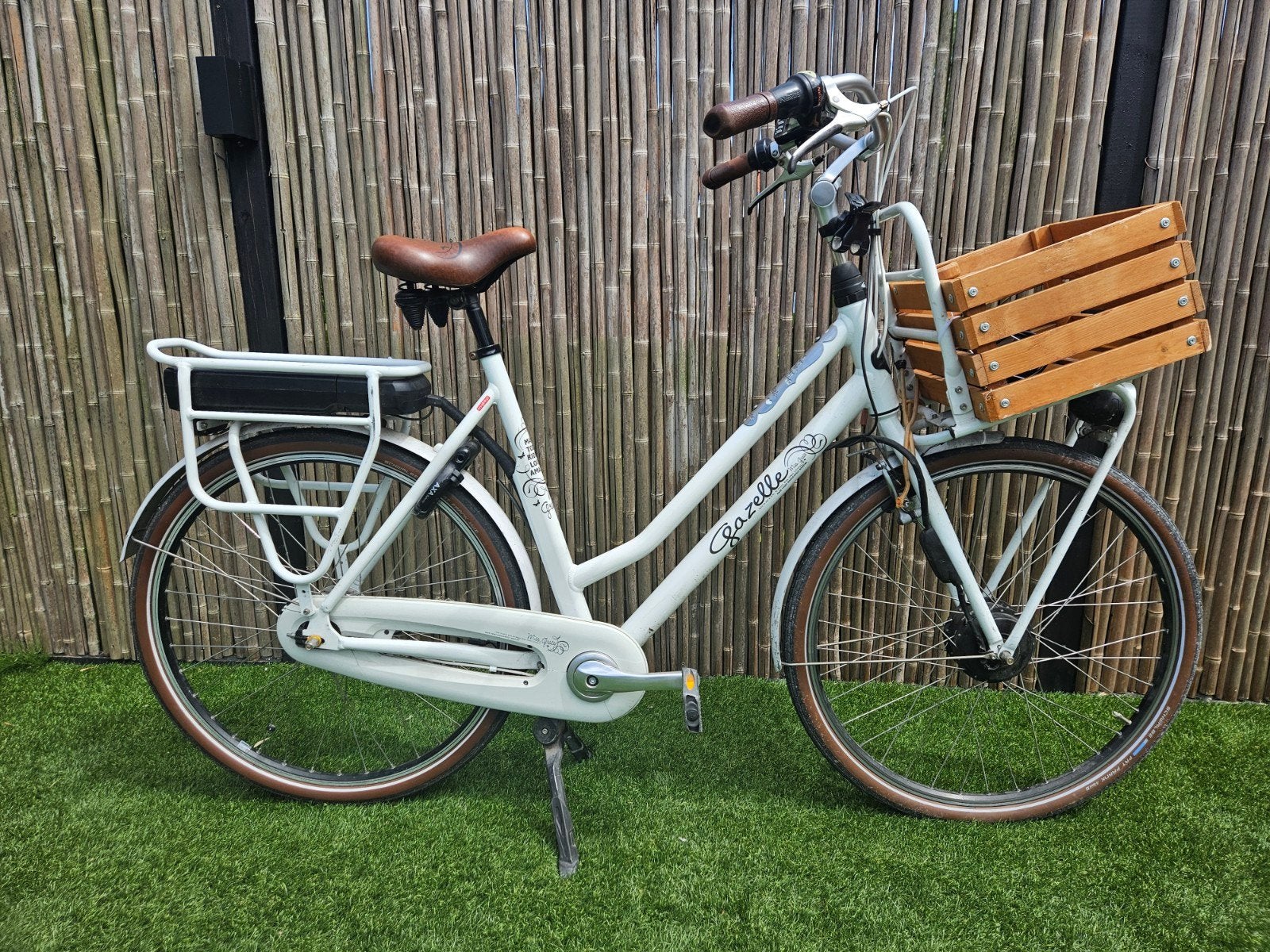 Witte Gazelle Miss Grace C7 2018 elektrische fiets e-bike, Fietsen en Brommers, Elektrische fietsen, Ophalen, Gebruikt, 55 tot 59 cm