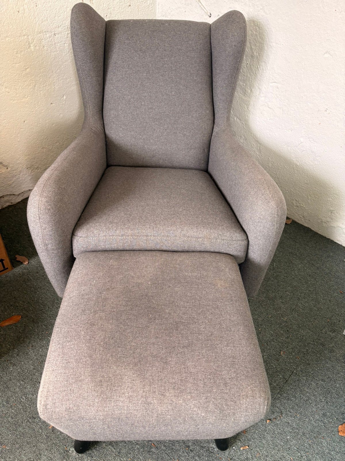 Ikea Strandmon chair & Footstool, Huis en Inrichting, Ophalen, Overige materialen, Gebruikt, 75 tot 100 cm