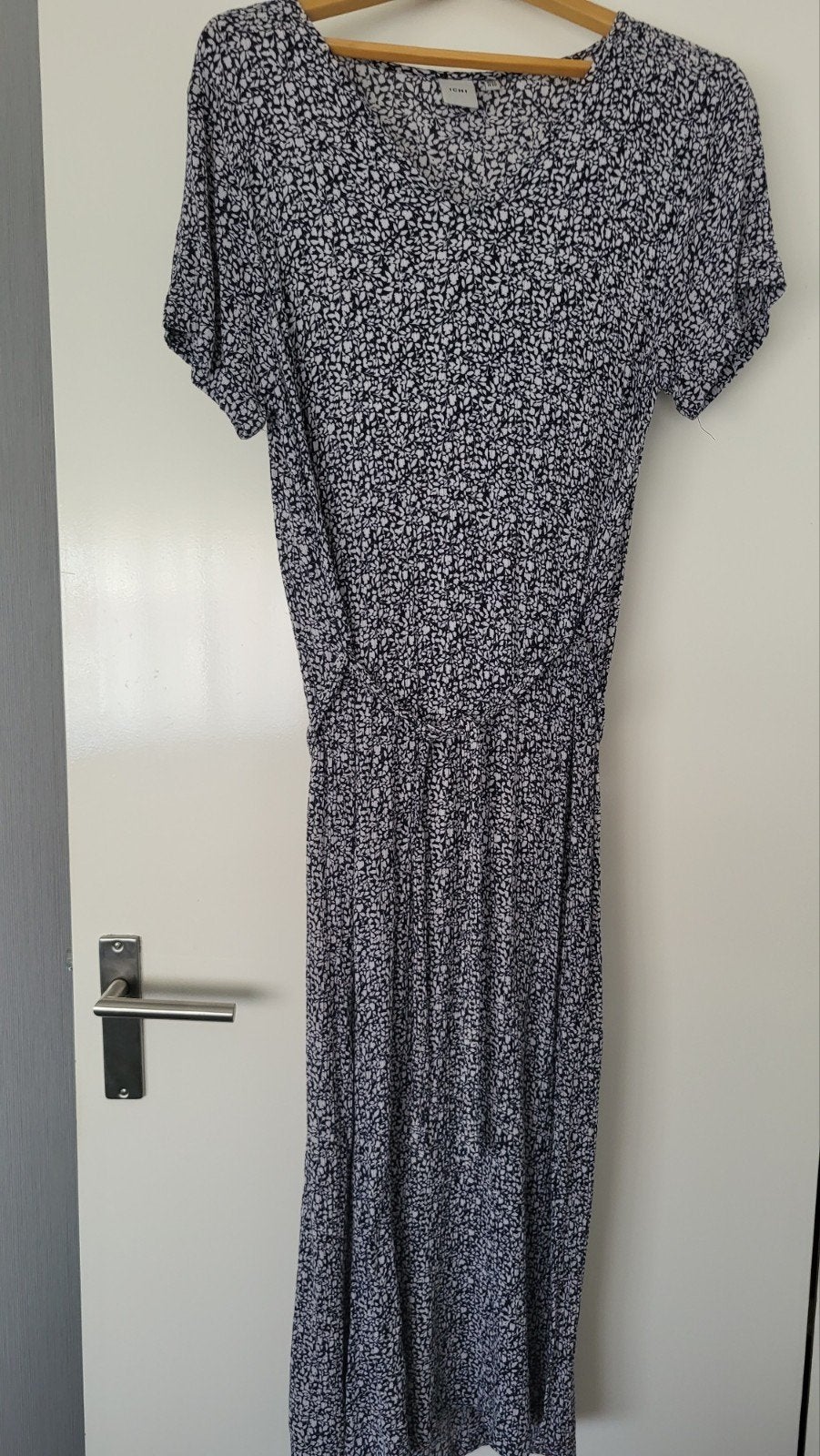 Ichi jurk, Ophalen of Verzenden, Zo goed als nieuw, Maat 46/48 (XL) of groter, Onder de knie