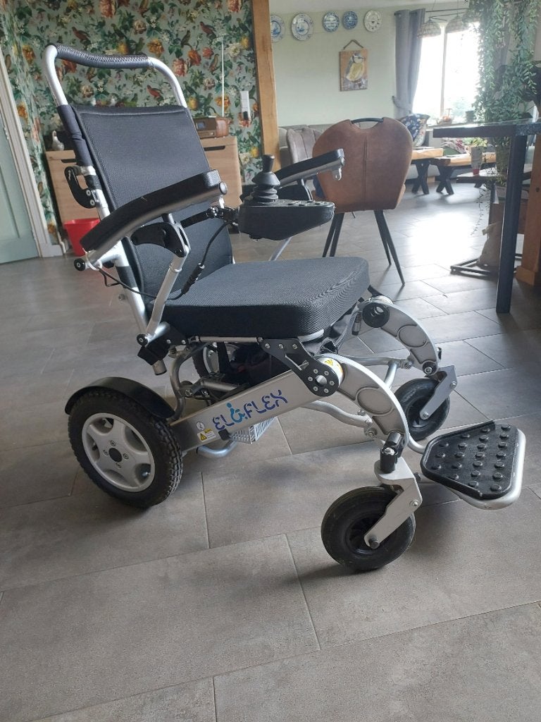 Elektrische rolstoel, Ophalen, Inklapbaar, Zo goed als nieuw, Elektrische rolstoel