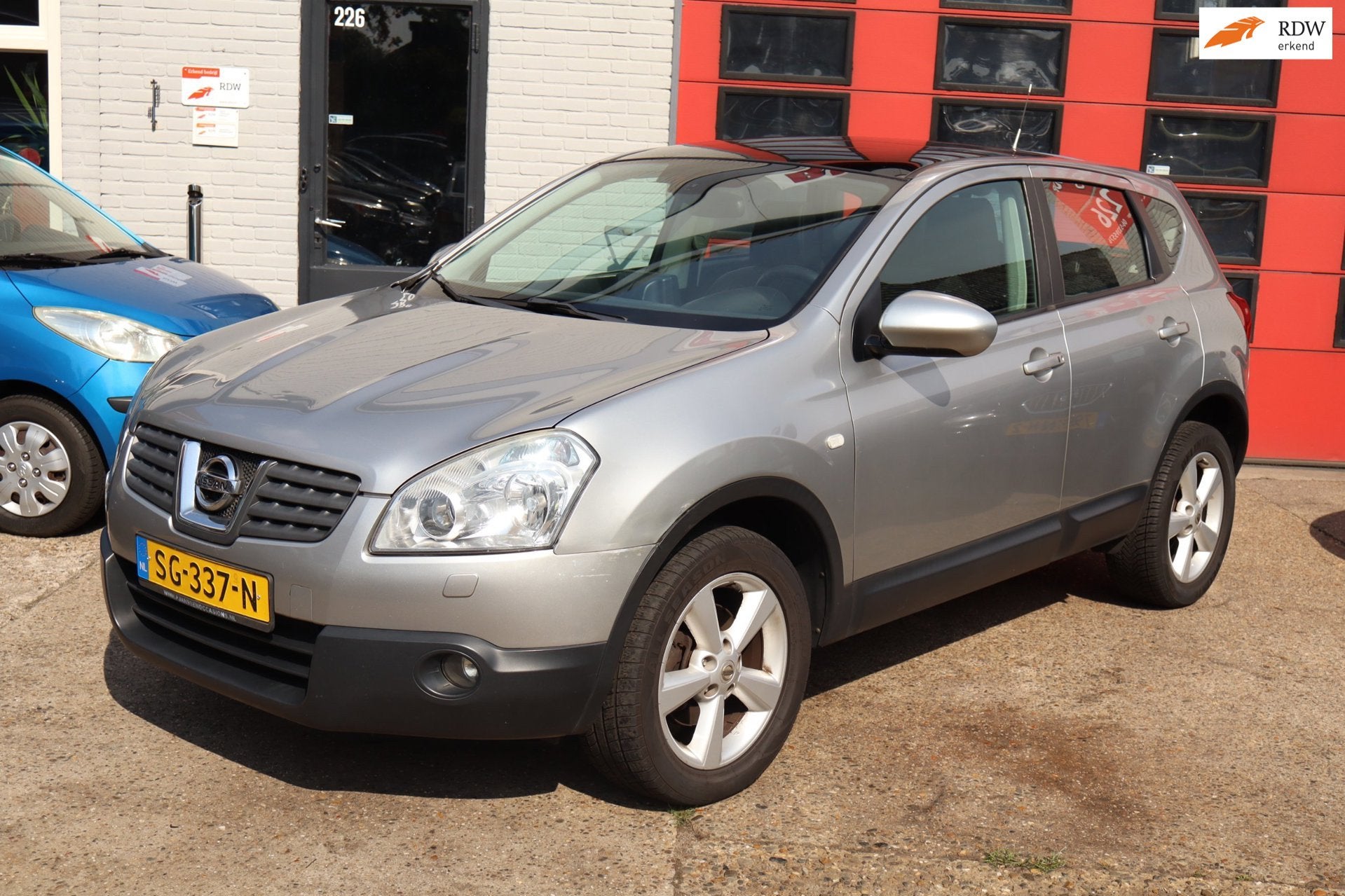 Nissan Qashqai 2.0 dCi Tekna Premium 4WD AUTOMAAT NAVI LEER, Auto's, 1350 kg, 4 cilinders, 150 pk, Leder