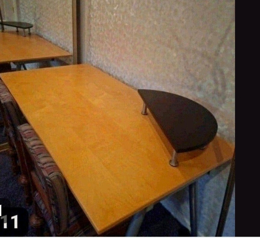 mooi stevig en  zwaar bureau, Ophalen of Verzenden