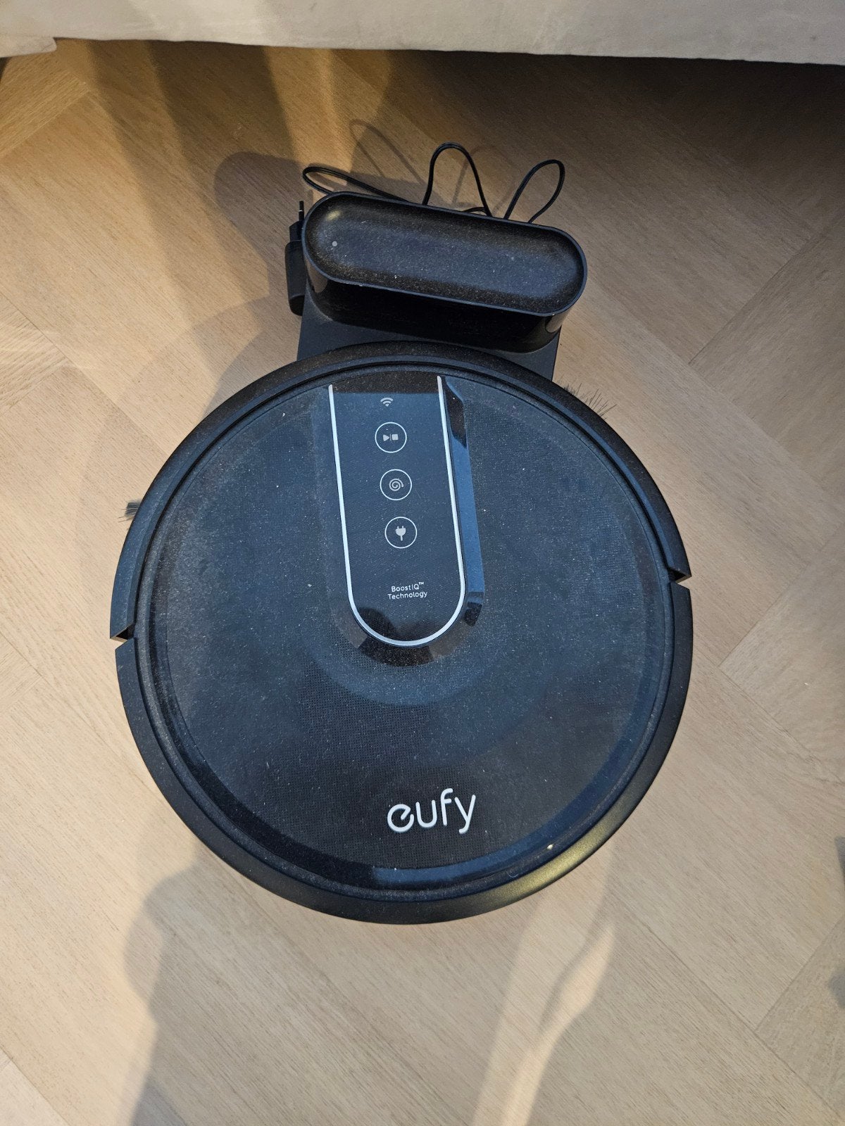 Eufy RoboVac 35C Robotstofzuiger met Oplaadstation, Ophalen, Overige merken, Gebruikt, Robotstofzuiger