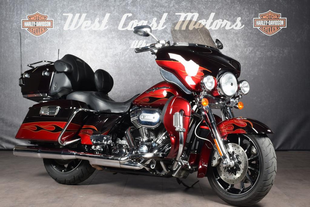 Harley-Davidson FLHTCUSE6 CVo Electra Glide (bj 2011), Laan van Vreedenoord 33
2289 DA  RIJSWIJK, Bedrijf, Info@westcoastmotors.nl