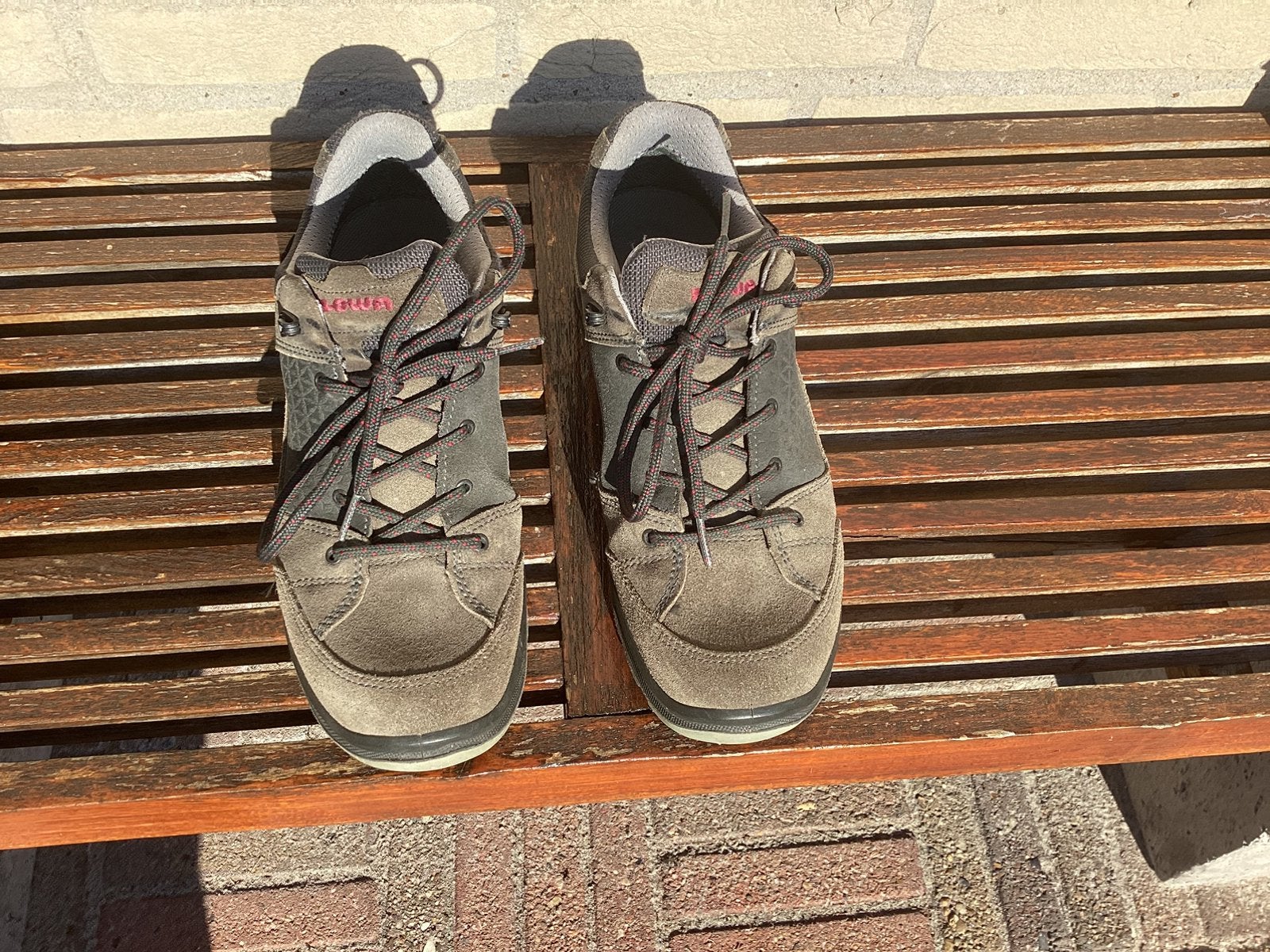 Lowa dames wandelschoenen maat 41, zo goed als nieuw., Ophalen of Verzenden, Zo goed als nieuw, Wandelschoenen of Bergschoenen