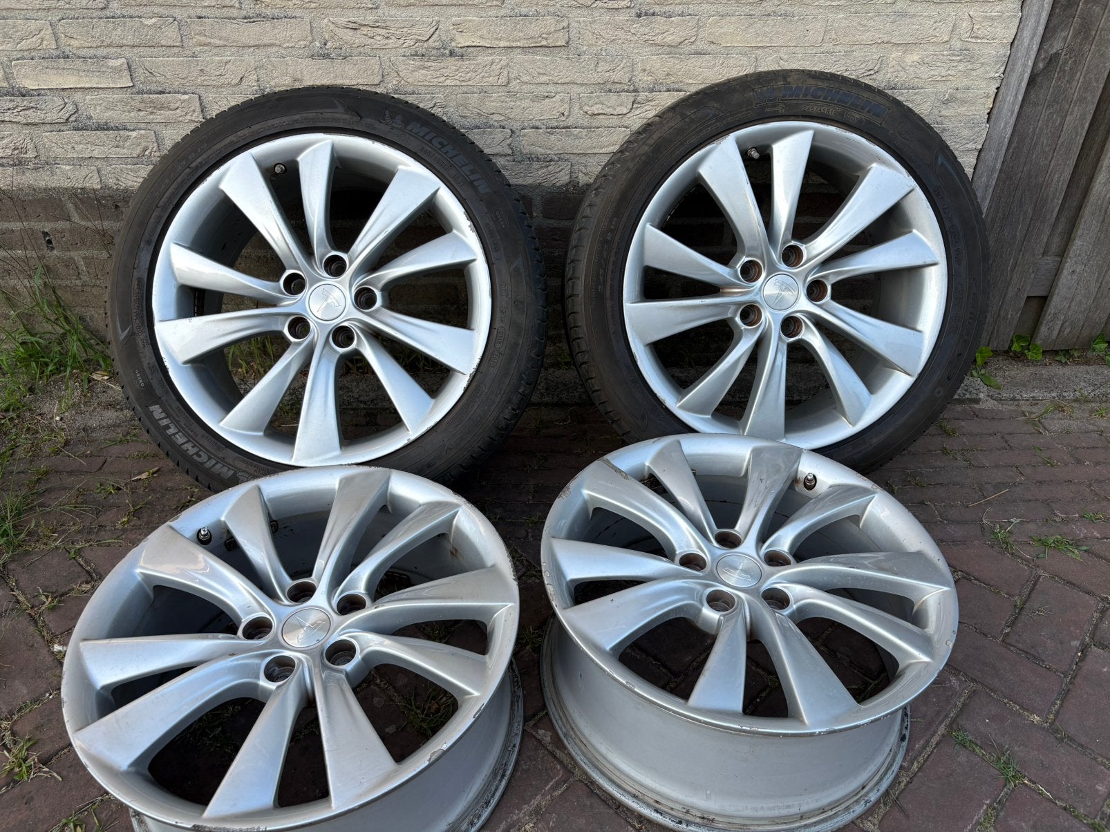 Originele Tesla velgen 19 inch incl. TPMS, Auto-onderdelen, 19 inch, Gebruikt, Velg(en), Ophalen of Verzenden