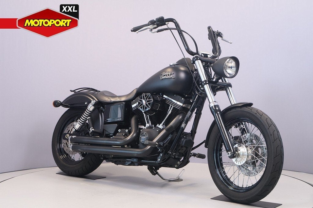Harley-Davidson STREET BOB (bj 2014), Motoren, H-DCUSTOMERSERVICE@Harley-Davidson.com, Harley-Davidson Benelux, Overig, Laan van Vredenoord 33
2289 DA  Rijswijk ZH, NL