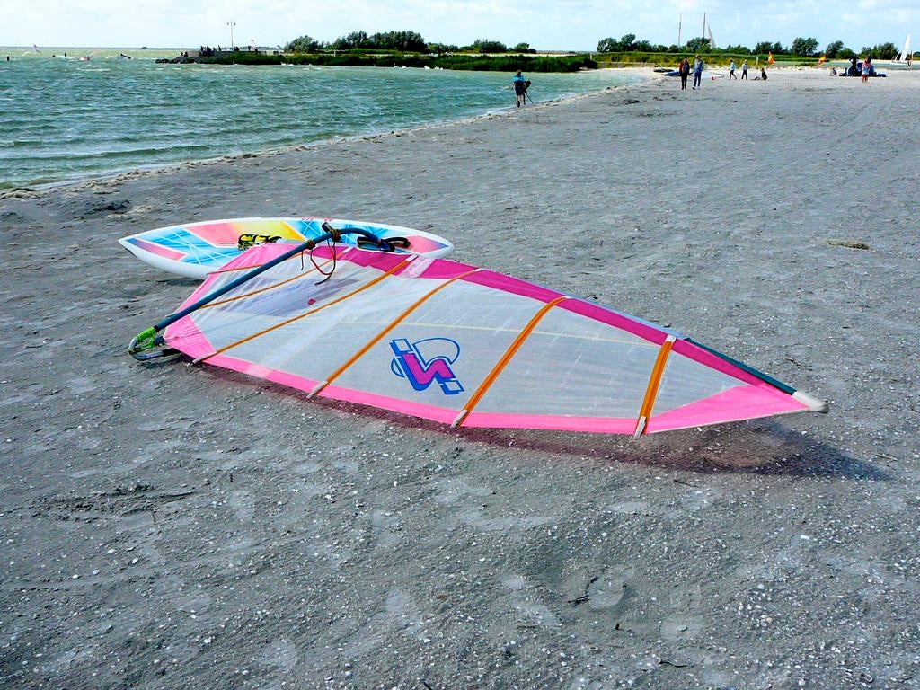 surfzeil Klepper 5,4 m2 en ook NPU-sail van 6,0 m2, Watersport en Boten, Ophalen, Gebruikt, Zeil, Met draagtas