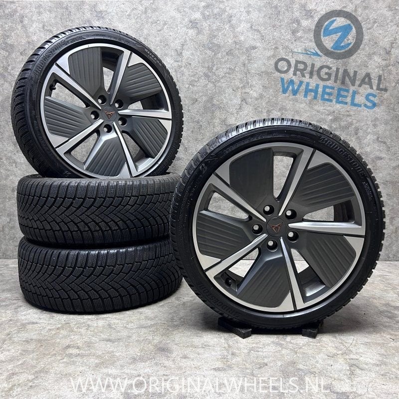 18 inch originele velgen + winterbanden Seat | Cupra Leon