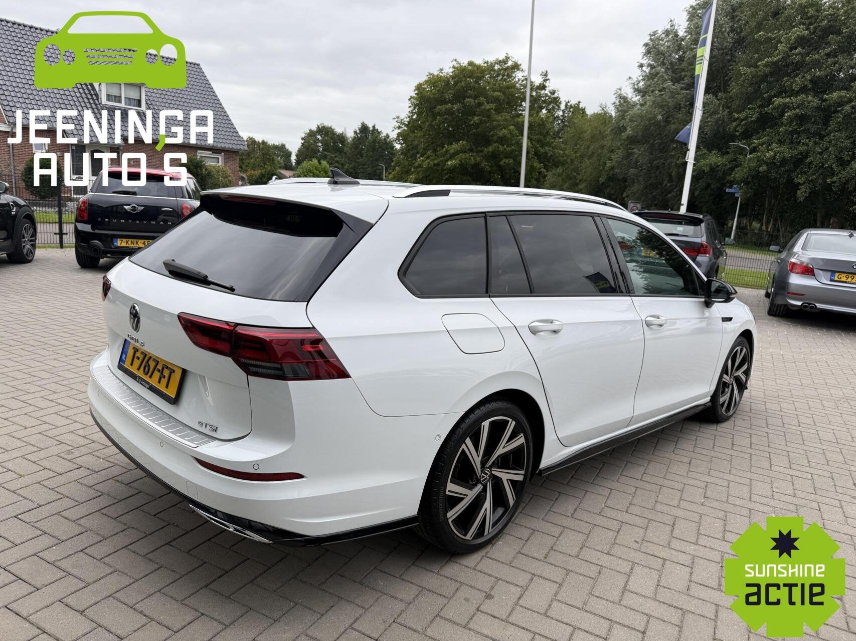 Volkswagen Golf Variant 1.5 eTSI R-Line Business|ACC|Camera|, 1325 kg, 4 cilinders, 150 pk, Alcantara
