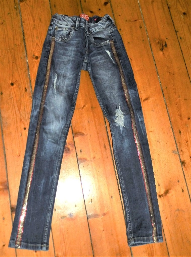 aparte Vingino broek Amarena skinny maat 128, Broek, Meisje, Ophalen of Verzenden, Zo goed als nieuw