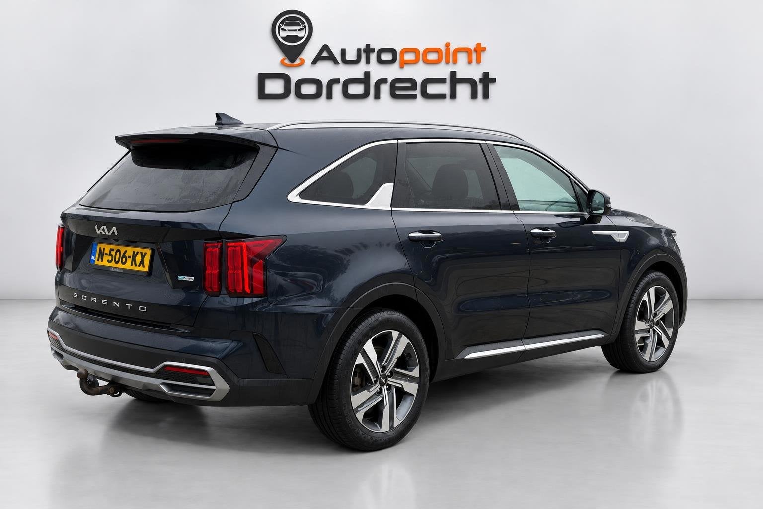 Kia Sorento 1.6 T-GDI Hybrid 2WD DynamicPlusLine 7p BOSE PAN, Auto's, Dealer onderhouden, Gebruikt, 4 cilinders, Blauw