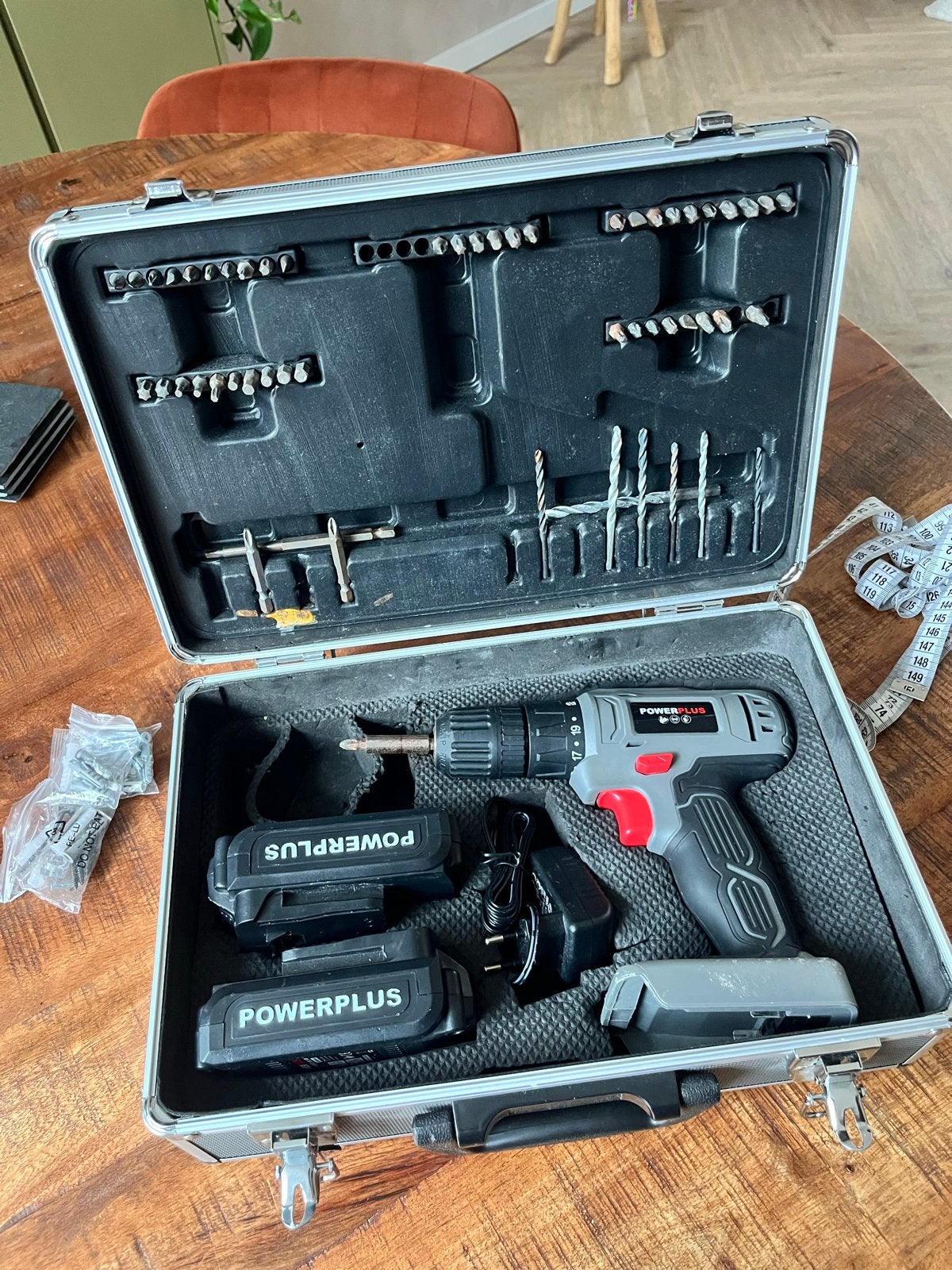 Powerplus Boor- en Schroefmachine, Gebruikt, Variabele snelheid, Ophalen of Verzenden, Boor- en Schroefmachine