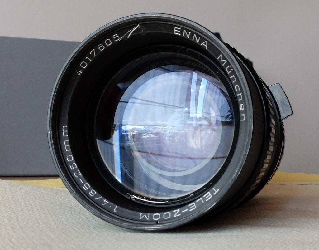 Enna Munchen Tele Zoom 85-250mm f4 Nikon F Mount, Verzamelen, Ophalen, 1960 tot 1980, Lens of Lenzen