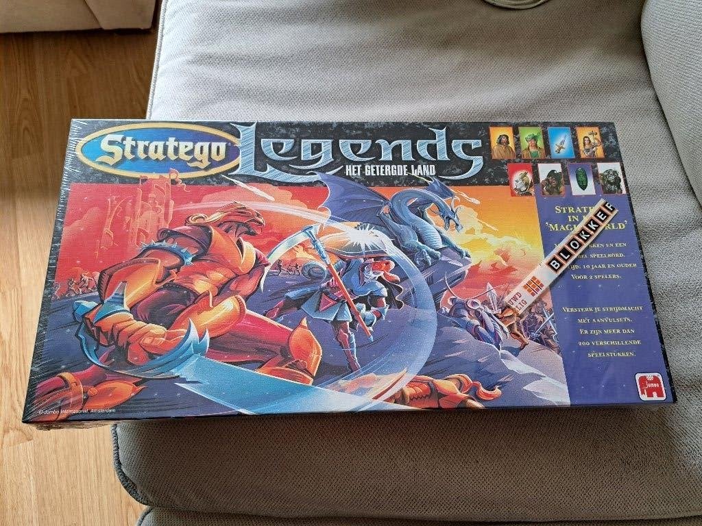 Stratego Legends, Een of twee spelers, Ophalen of Verzenden, Nieuw, Jumbo