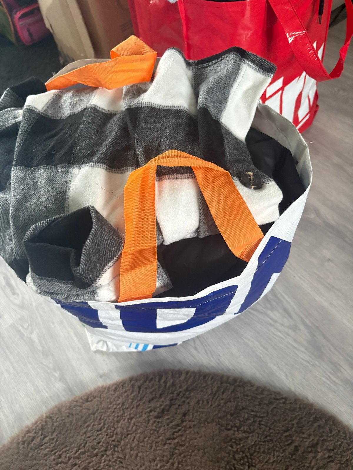Tas met diverse dames jassen - Maat M/L, Ophalen, Gedragen, Maat 38/40 (M), Zwart