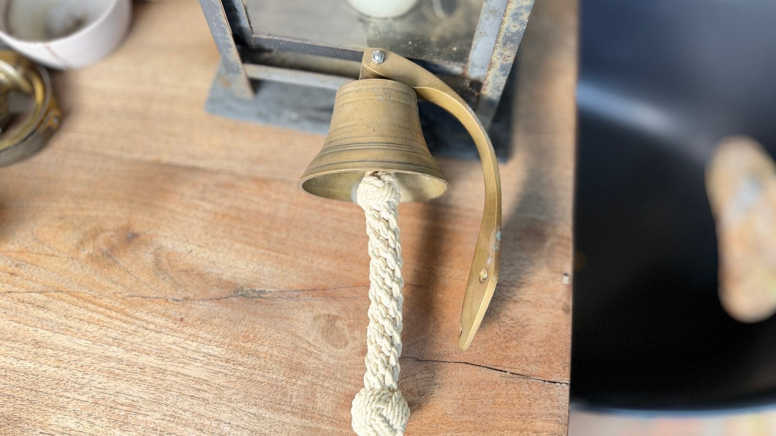 Scheepsbel 10cm doorsnede, Ophalen, Zo goed als nieuw