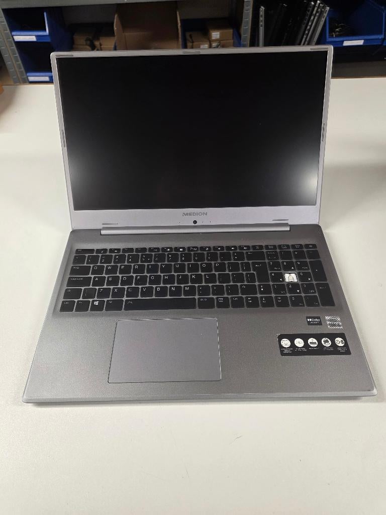 Medion Akoya S17403 - i5 - 240GB SSD - 8GB - 17,3", Computers en Software, Windows Laptops, Gebruikt, 17 inch of meer, SSD, 2 tot 3 Ghz