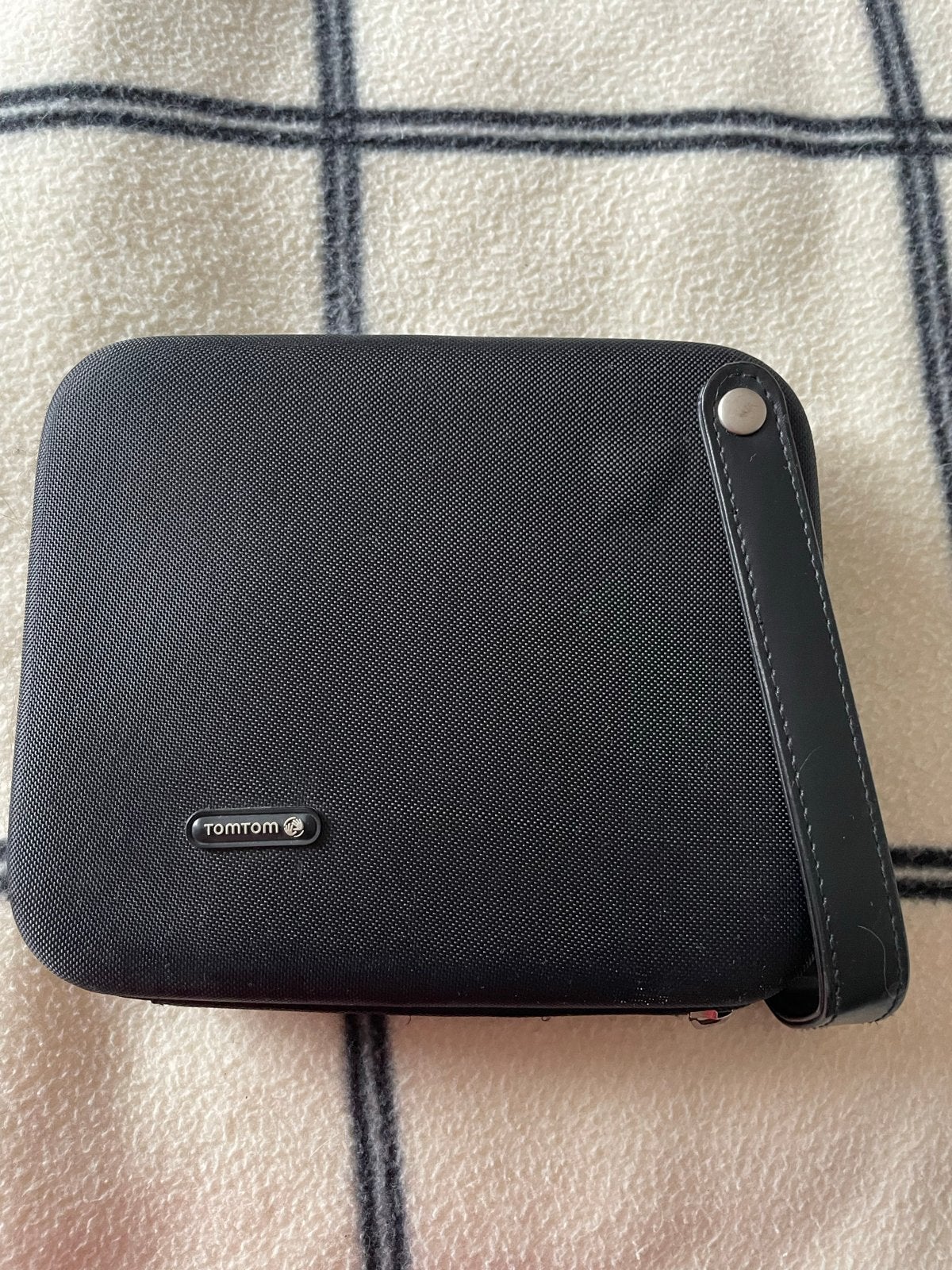 TomTom Go navigatiesysteem met hoes en accessoires, Ophalen of Verzenden, Gebruikt
