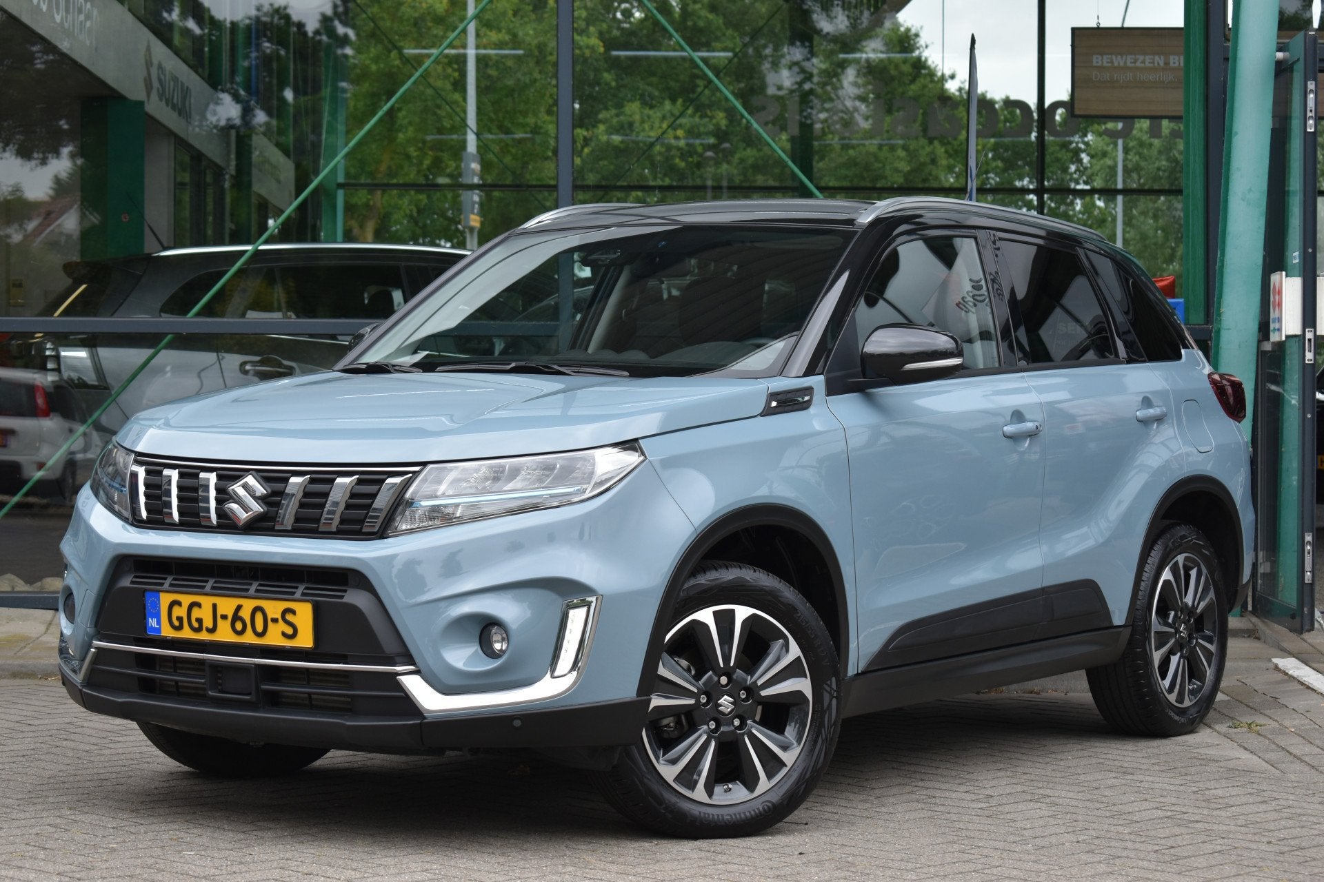 Suzuki Vitara 1.4 Boosterjet Style Smart Hybrid Handgeschake, 12 maanden, Gebruikt, 4 cilinders, Blauw