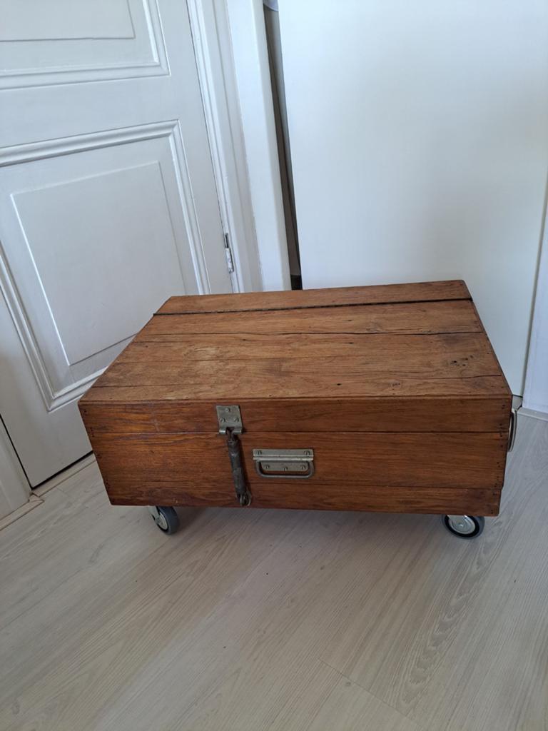 Vintage houten kist op wielen - uniek en praktisch, Gebruikt, 50 tot 100 cm, Minder dan 50 cm, 50 tot 75 cm