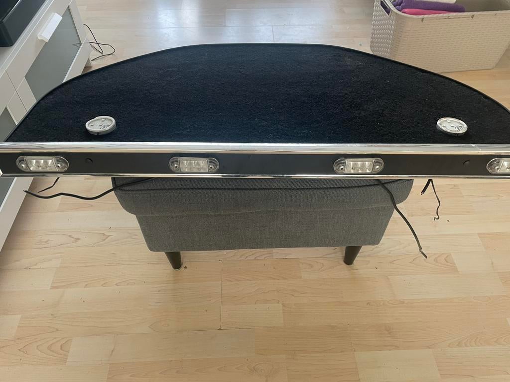 Dashboard tafel DAF 106, Ophalen