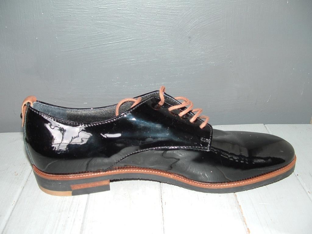 Maripé lakschoenen veterschoenen maat 37 made in Italy, Schoenen met lage hakken, Zwart, Ophalen of Verzenden, Zo goed als nieuw