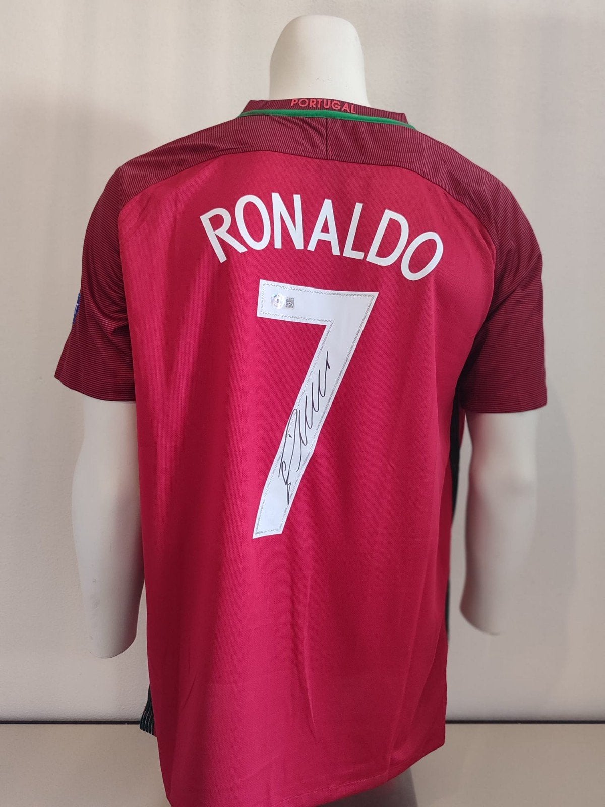 Portugees shirt met handtekening van Ronaldo met Beckett COA, Ophalen of Verzenden, Nieuw, Buitenlandse clubs, Shirt