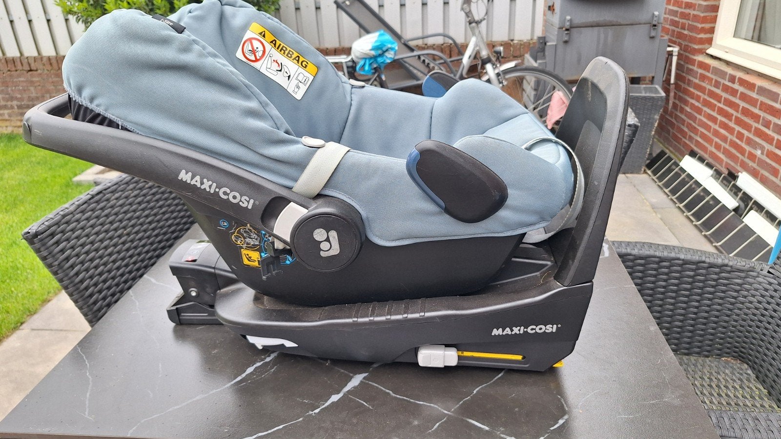 Maxi-Cosi autostoel - Zo goed als nieuw, Autogordel, 9 t/m 18 kg, Ophalen of Verzenden, Zo goed als nieuw
