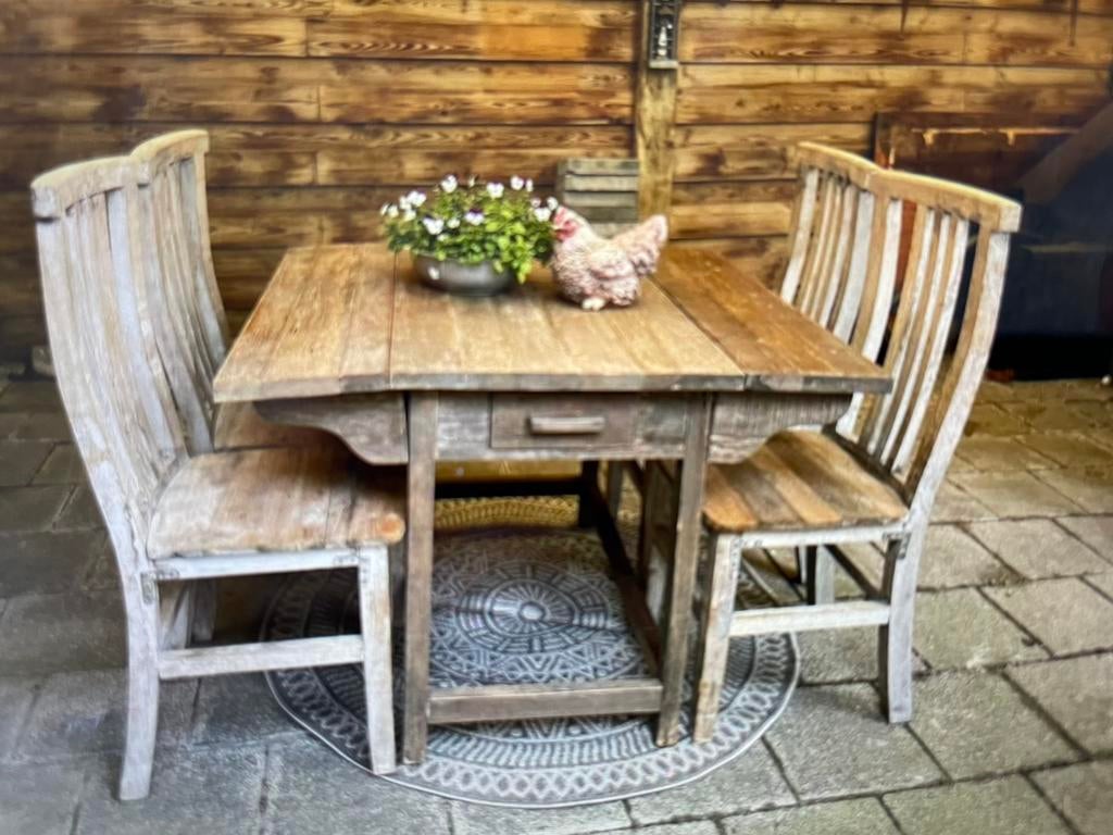 Landelijke tafel met 4 stoelen, Huis en Inrichting, Tafels | Eettafels, Ophalen, 50 tot 100 cm, 100 tot 150 cm, Stoer en sober look