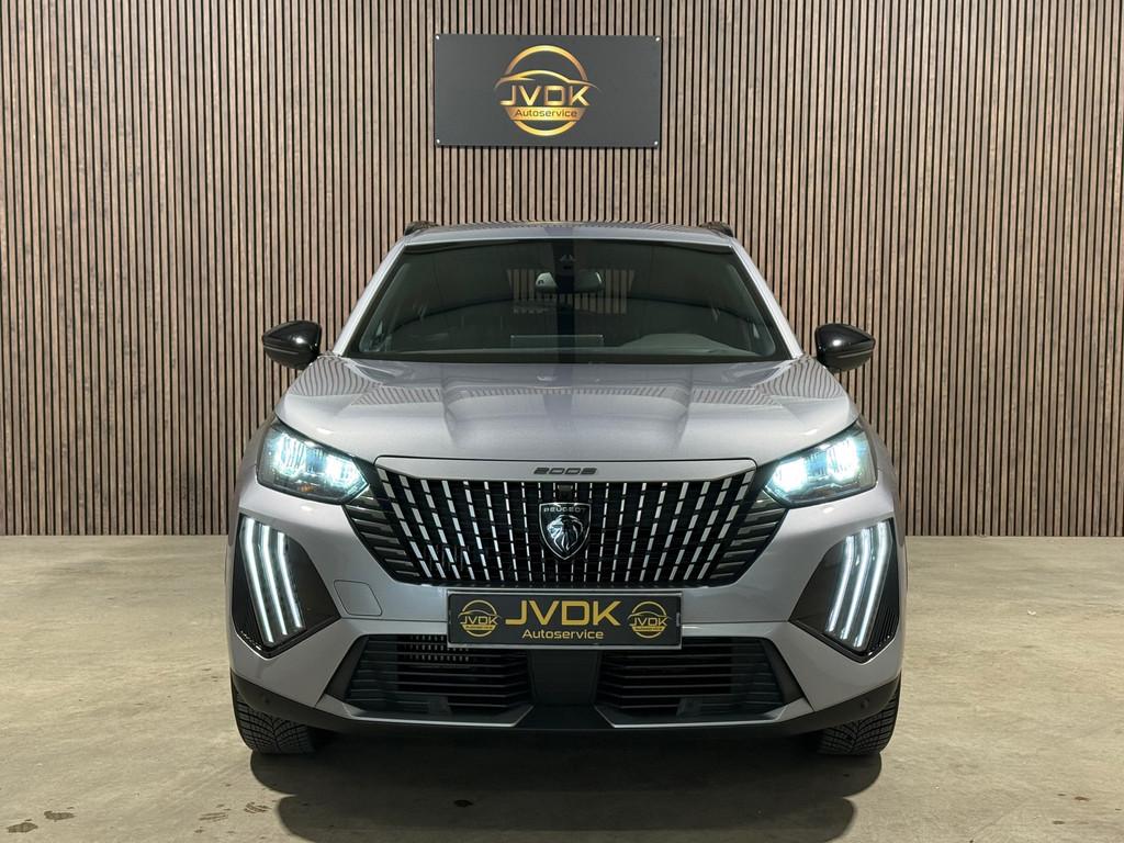 Peugeot 2008 1.2 Hybrid 145 GT Line Automaat Cruise Navi vir, 1199 cc, Leder en Stof, Bedrijf, Hybride Elektrisch/Benzine
